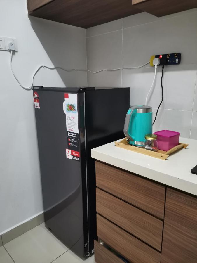 Ilsham Guest House @ Seroja Hills Bbst Sepang Esterno foto